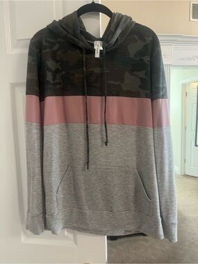 Grateful Hearts Camo, Pink, and Gray Hoodie